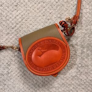 Dooney & Bourke DUCK Olive Green Warm Brown Pebbled Leather Crossbody Bag MINT